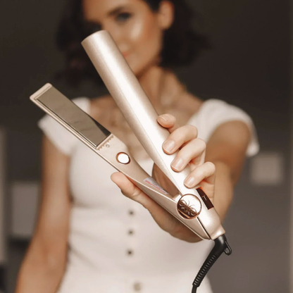 2-in-1 straightener – Turn heads with soft curls or flawless straightening